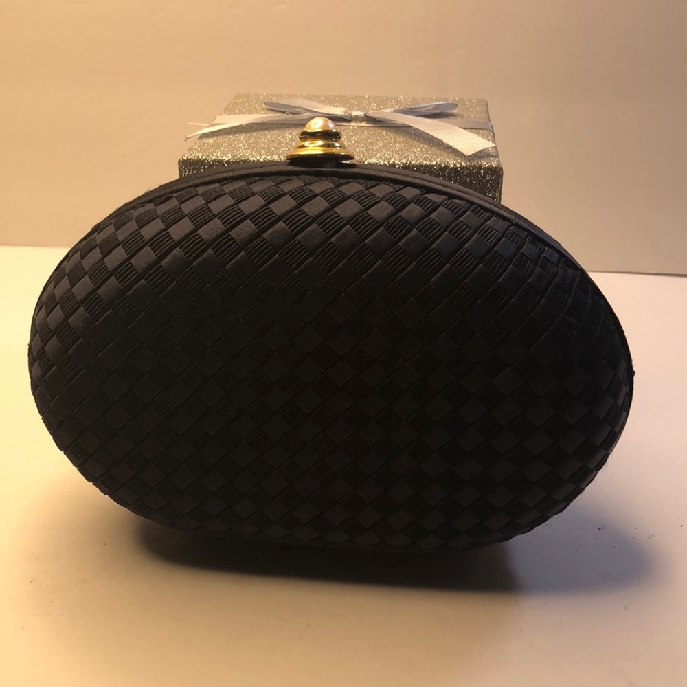 Navy Blue Clutch Purse with Pearl closure